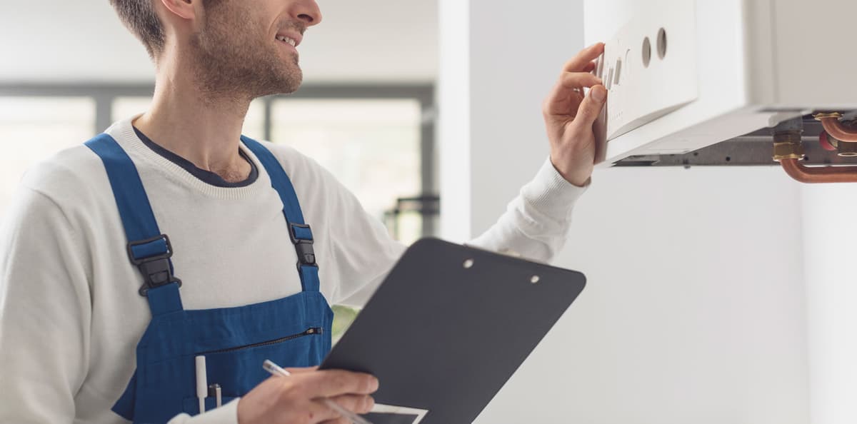 UK Heat Pump Servicing engineers